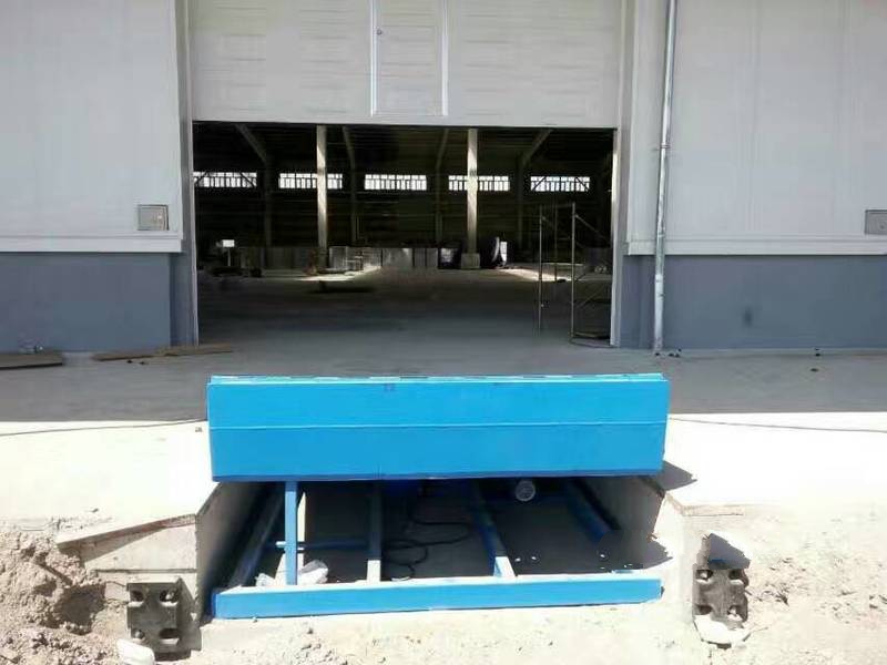 固定登車(chē)橋廠家